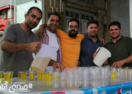 گزارش تصویری توزیع شیرینی و شربت بمناسبت عیدغدیر در انار