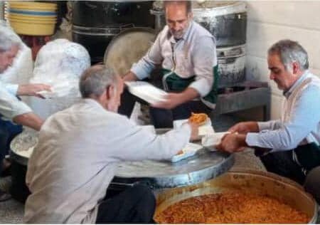 توزیع ۲۰۰۰  پرس غذا گرم در شهرستان انار