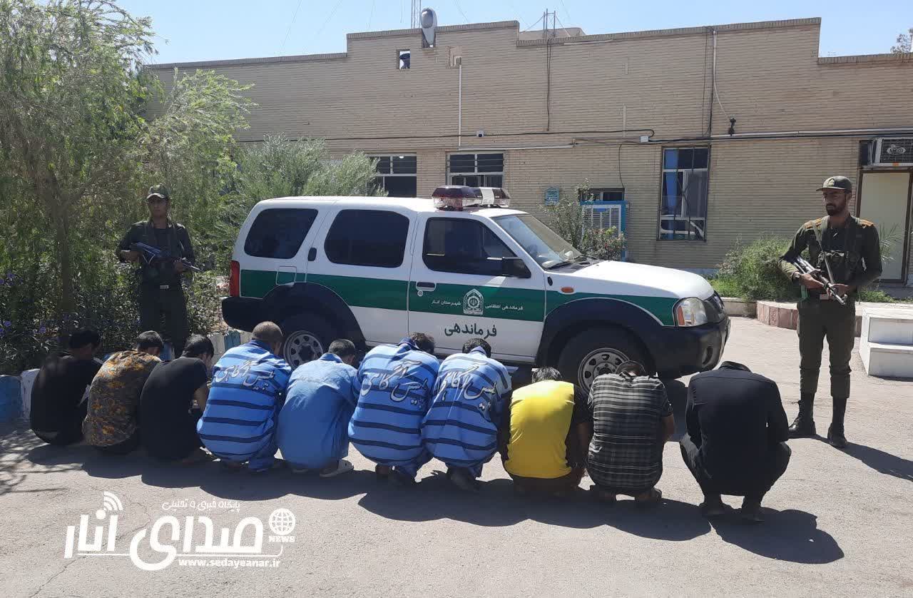 انهدام باند ۱۰نفره سرقت سیم و کابل و ادوات ریلی در”انار”