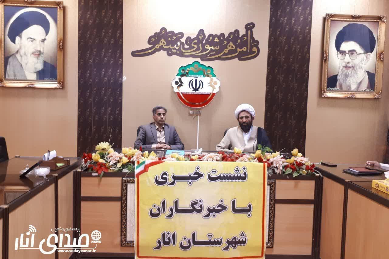 کجای قانون نوشته اصلاح طلب نباید سر کار باشد؟ بیشتر نطق‌های مجلس سیاه‌نمایی است