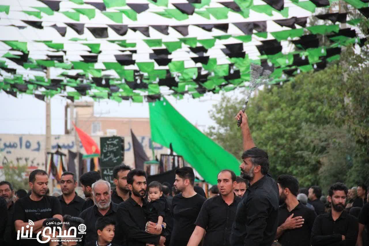 تصاویری از عزاداری هیاتهای مذهبی انار در ششم محرم