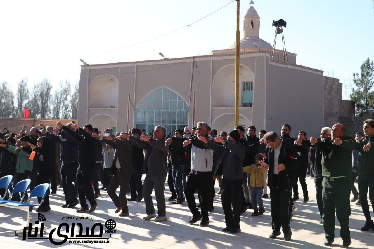 همایش بزرگ پیاده روی خانوادگی در انار+تصاویر