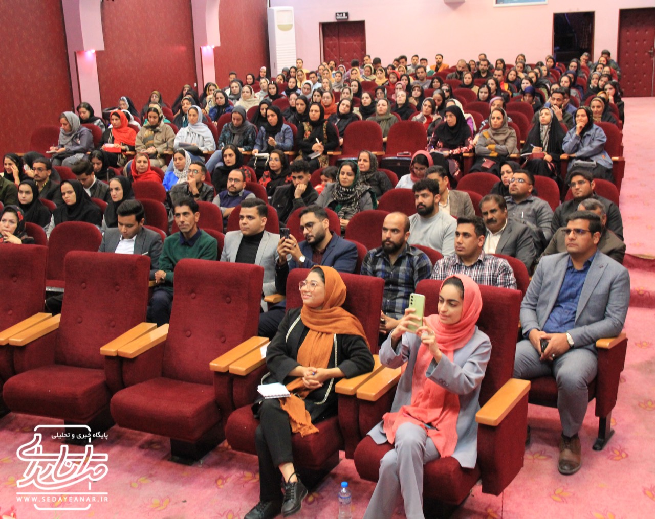 سمینار چکاپ کسب و کار در انار مورد استقبال قرار گرفت