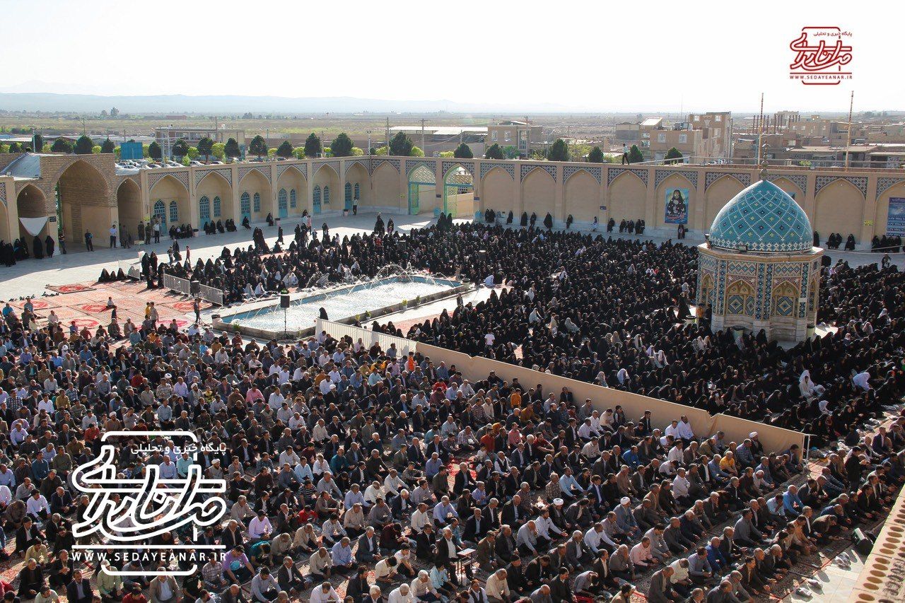 گزارش تصویری نماز عیدسعیدفطر در امامزاده محمدصالح(ع) انار