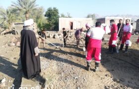 امدادرسانی امدادگران و نجاتگران شهرستان انار در مناطق سیل زده جنوب استان