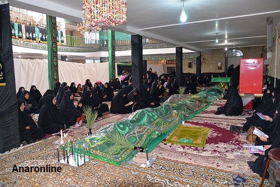 برپایی سفره امام حسن مجتبی(ع) با حضور جمعی از بانوان اناری+تصاویر