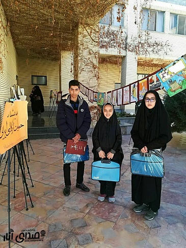 کسب رتبه برتر مسابقات نقاشی حمایت از کالای ایرانی در کرمان توسط دو دانش آموز اناری+تصاویر