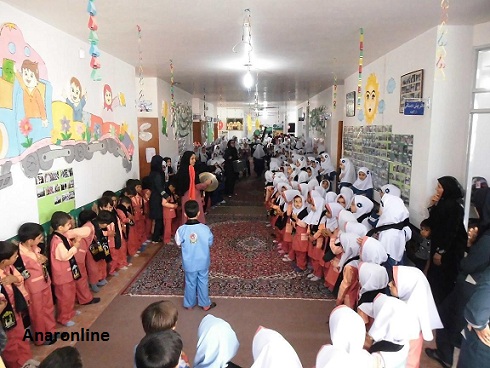 برگزاری مراسم عزاداری با حضور غنچه های هلال احمر در  مدرسه دارالجنه