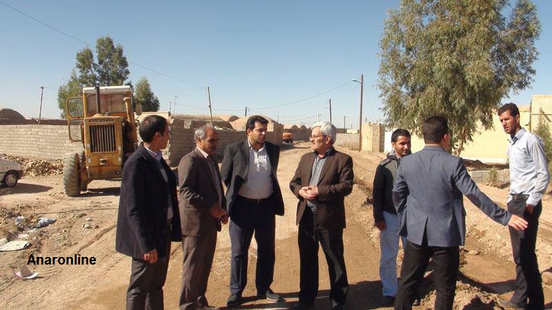 پیگیری پروژه های توسعه و عمران روستاهای شهرستان انار توسط طباطبائی فرماندار انار