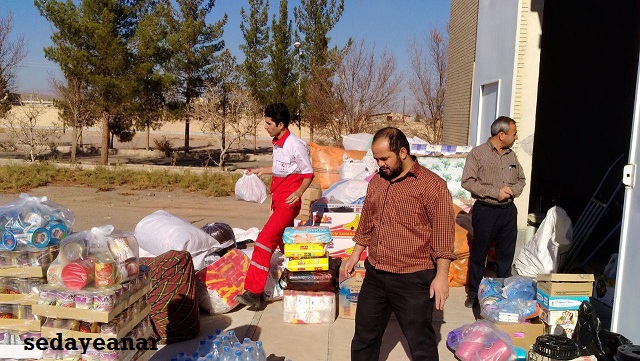 ارسال آخرین محموله کمکهای اهدایی مردم انار به زلزله زدگان استان کرمانشاه