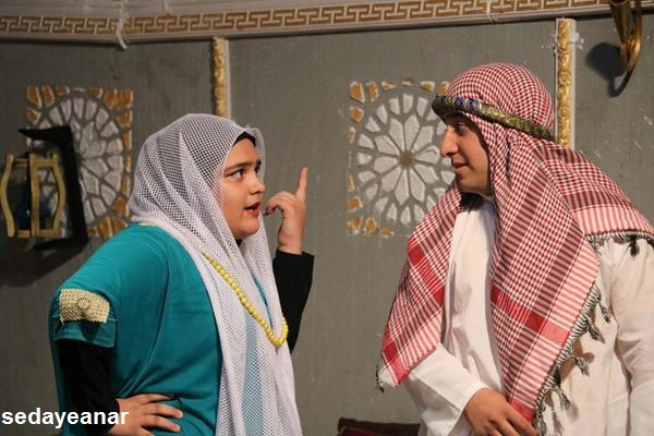 گزارش تصویری هفتمین شب اجرای نمایش “عزازیل” در انار