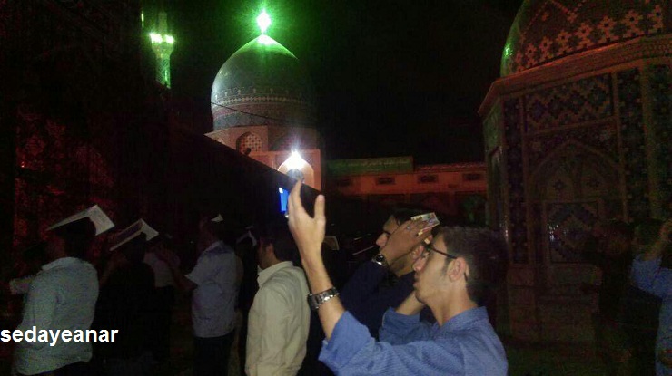 گزارش تصویری مراسم احیای شب نوزدهم ماه رمضان در امامزاده محمد صالح انار