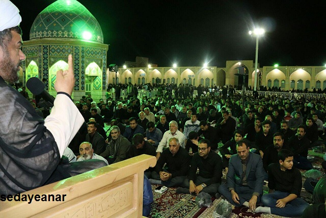 گزارش تصویری مراسم  شب بیست و یکم ماه مبارک رمضان در امامزاده محمدصالح(ع) انار+تصاویر