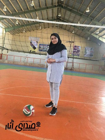 انتخاب بانوی اناری برای بازی در تیم والیبال استان کرمان در مسابقات کشوری