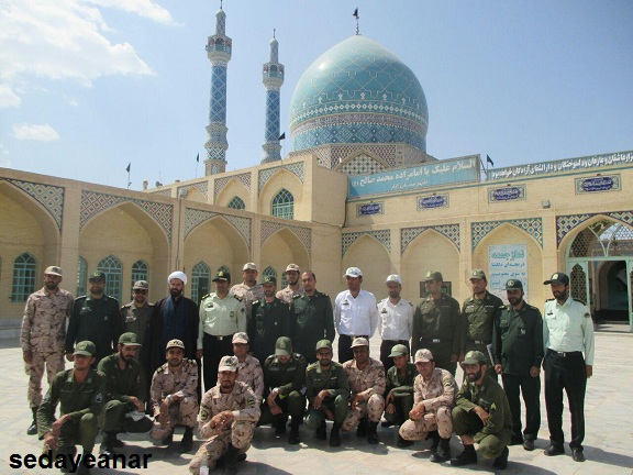 مراسم روز بزرگداشت سرباز در انار برگزار شد+تصاویر