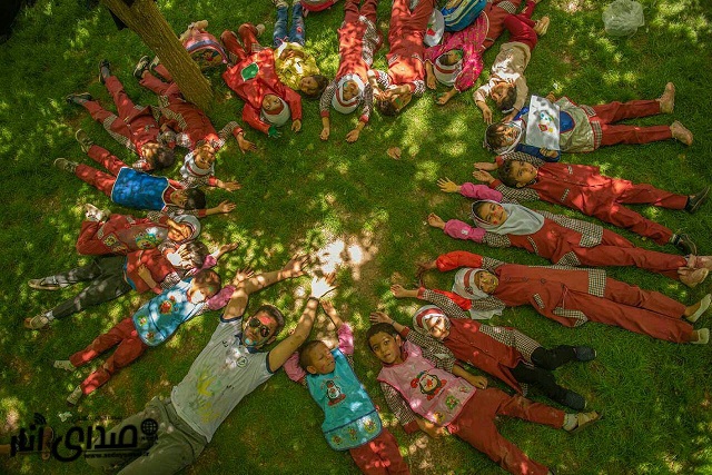 اردوی نونهالان مهد کودک وپیش دبستانی ستایش  همراه با کارگاه بازی عمو کامبیز+تصاویر