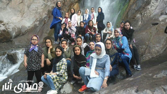 گزارش تصویری از اردو تفریحی هنرجویان کاراته شهرداری انار به آبشار راین