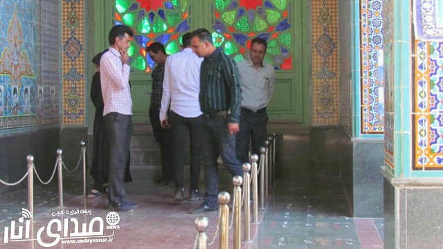 حضور کارمندان بهزیستی بر تربت پاک شهیدان به مناسبت هفته دولت