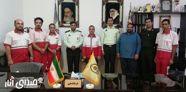 دیدار پرسنل و اعضاء جمعیت هلال احمر با فرمانده نیروی انتظامی شهرستان انار