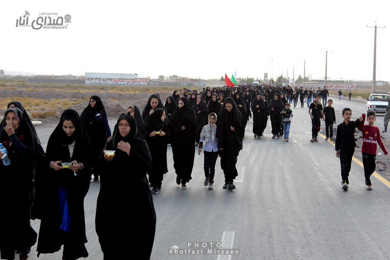 پیاده روی جاماندگان اربعین حسینی در انار